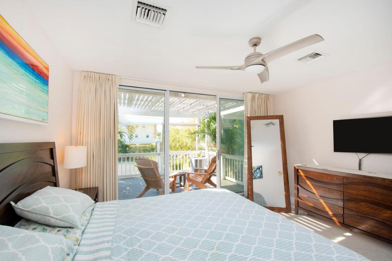 Beach Living At Island Pine Villas Blaw Джорджтаун Екстер'єр фото
